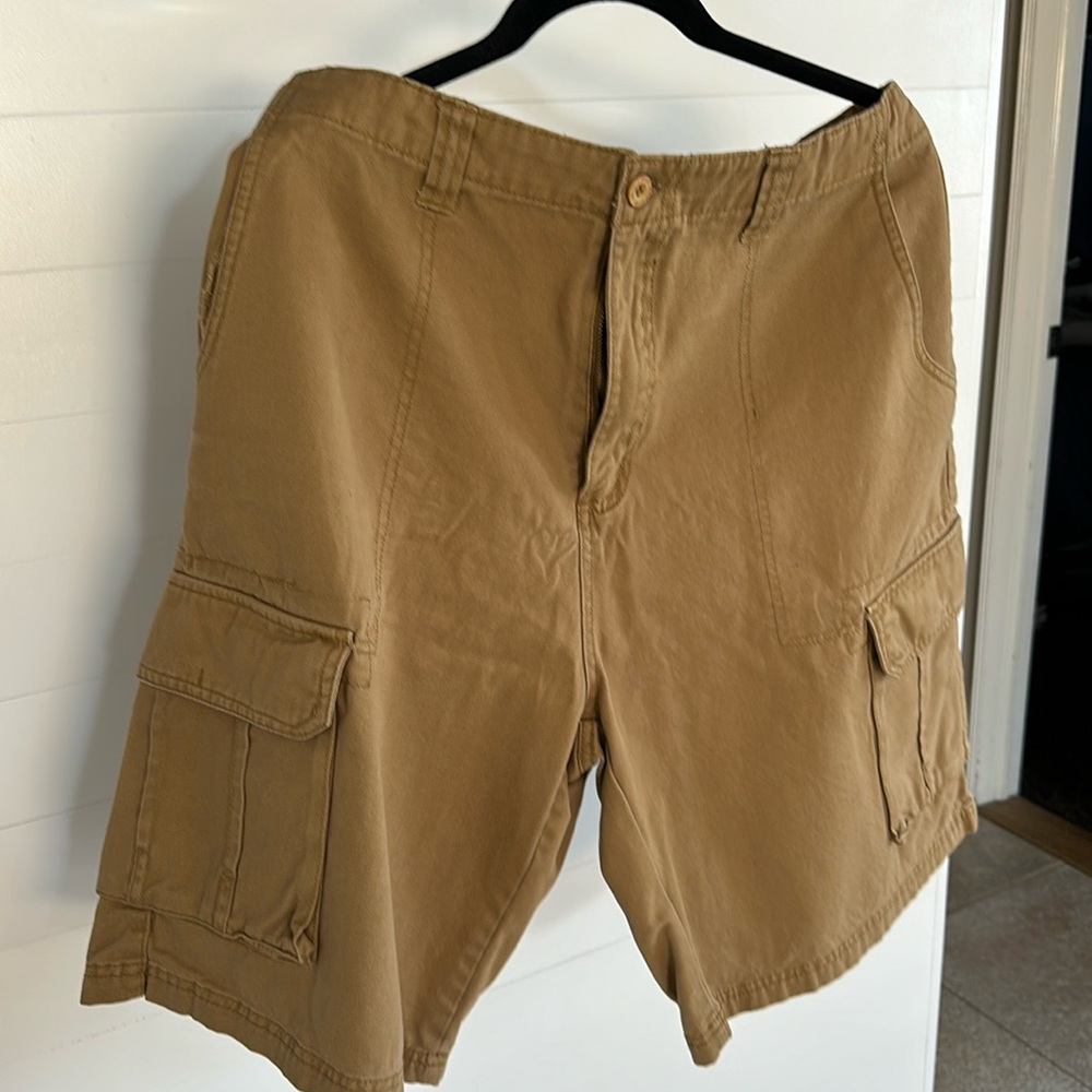 Men's Polo Cargo shorts- Size 32